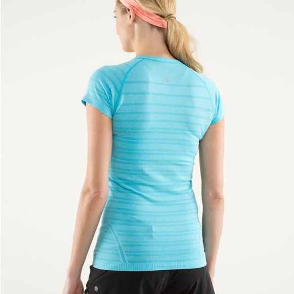 Lululemon Run: Swiftly Tech Short Sleeve Spry Blue Size 10 - Picture 8 of 8